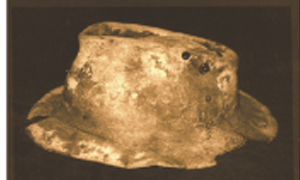 Picture of a Fossil Hat Picture of a Fossil Hat